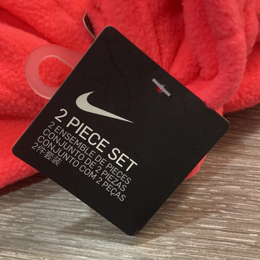 Nike Baby Hot Pink Toboggan & Glove Set
